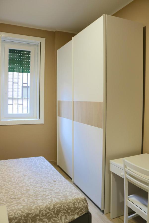 Portello Double Rooms Flat - 3 People Milan Exterior photo